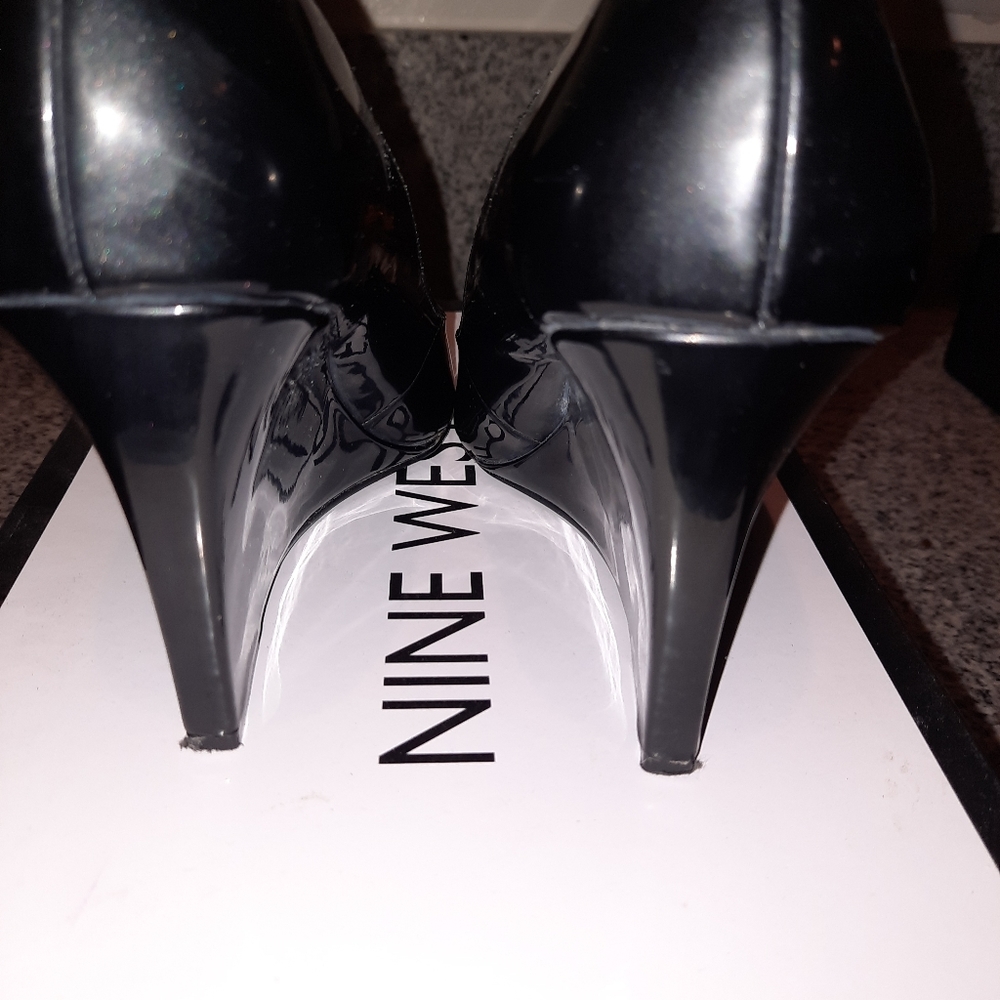 Nine West, sz 6, Black - Picture 3 of 5